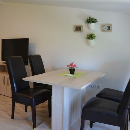 Apartments Mango II บัชกา ภายนอก รูปภาพ